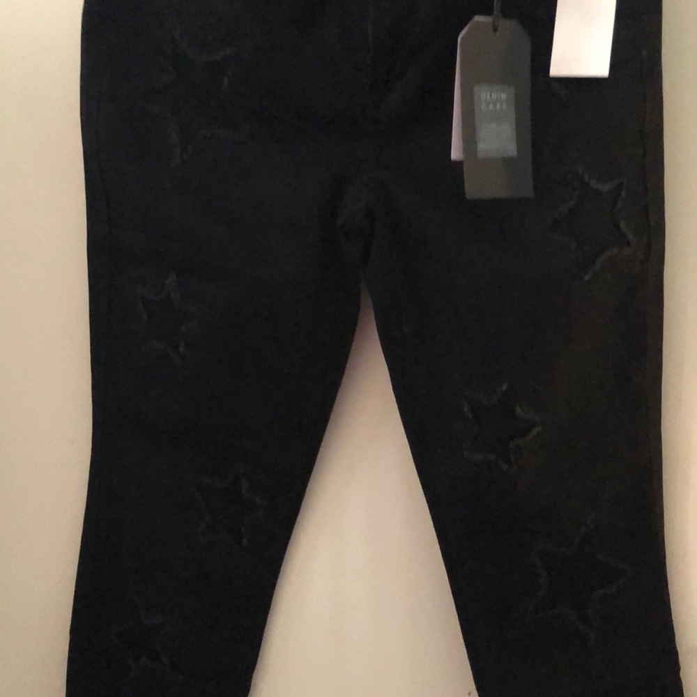 Black Jeans - Picture 2 of 3